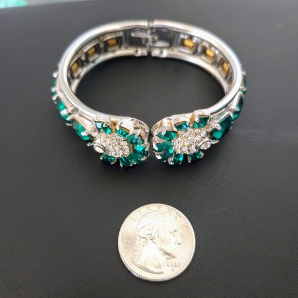 Vintage Emerald Green Rhinestone Art Deco Style Hinged Clamper Bracelet - Picture 6 of 11